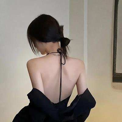 月之阴面
